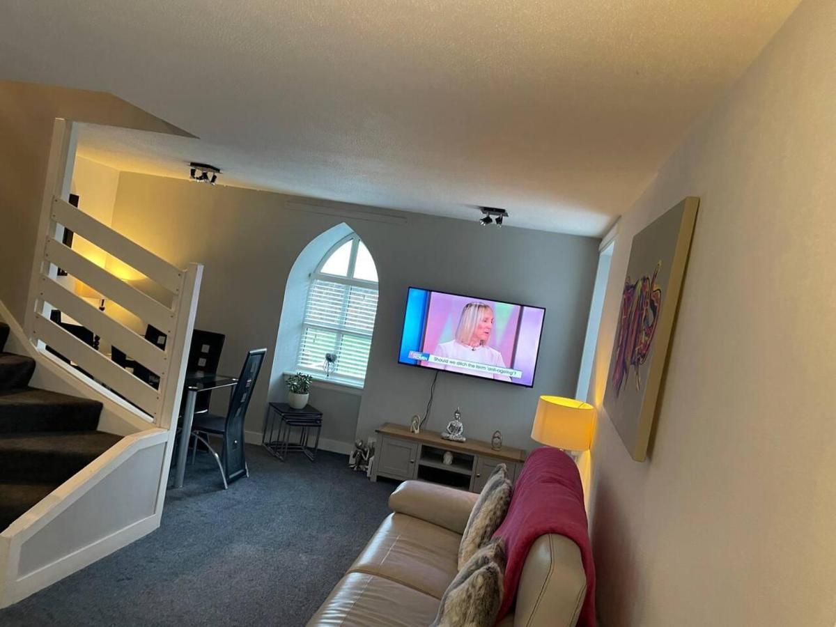 Rural Chapel Cottage Near Airport Bar & Hot Tub 阿伯丁 外观 照片
