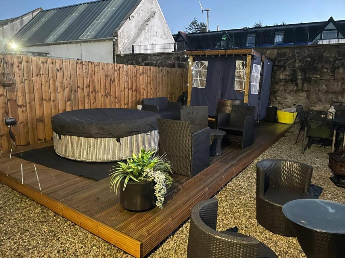 Rural Chapel Cottage Near Airport Bar & Hot Tub 阿伯丁 外观 照片